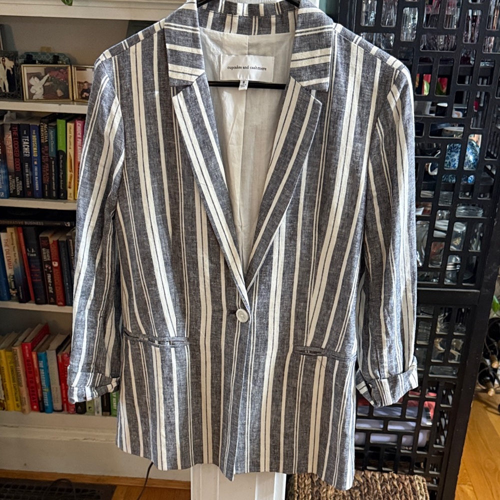 Cupcakes and cashmere linen Navy and Cream Striped Blazer